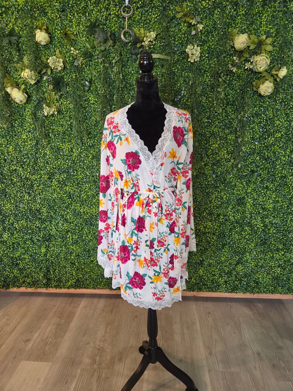 Oh La La Cheri Reina Robe Floral Print, 3x/4x